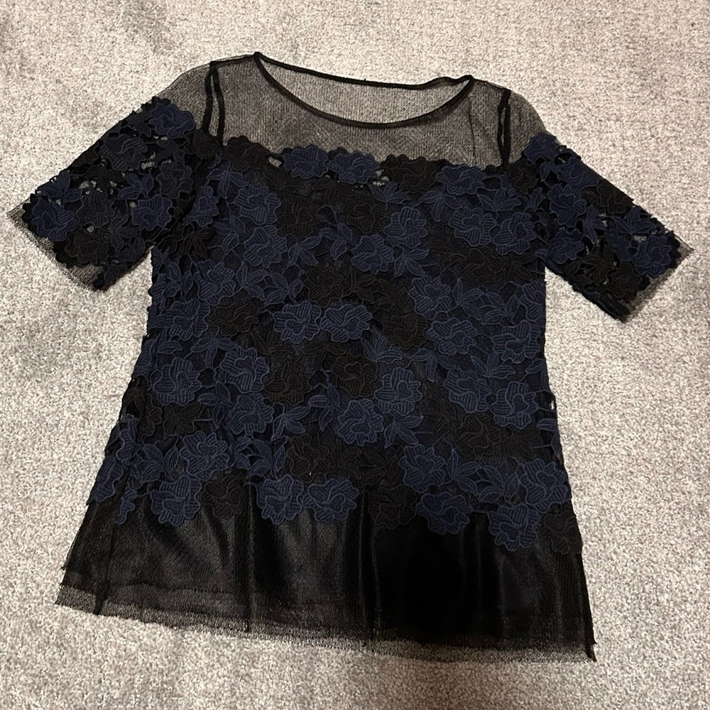 White House Black Market XXS Tulle Top